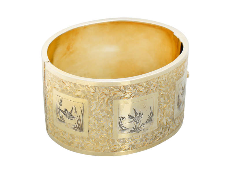 1882 English Victorian Bird Motif Bangle