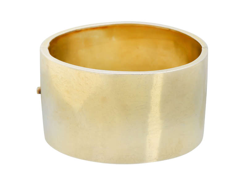 1882 English Victorian Bird Motif Bangle