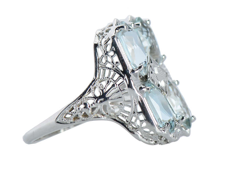 Skies the Limit - Vintage Aquamarine Ring