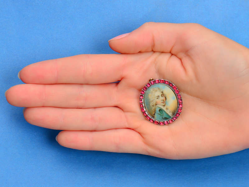 Georgian Flat Cut Garnet Miniature Portrait Pendant c. 1780