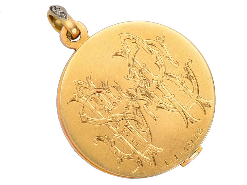 French 18k Gold Diamond Cherub Locket of 1913