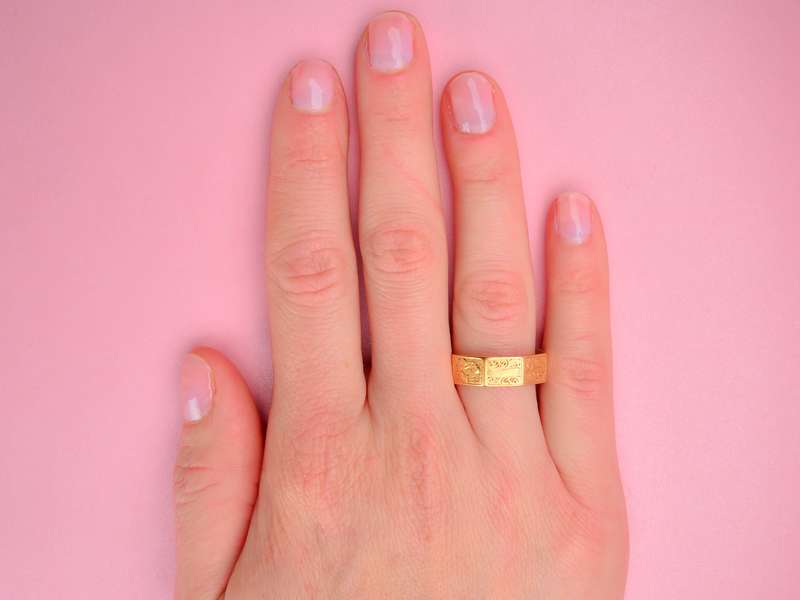 Victorian Eight Sided 18k Band of 1871