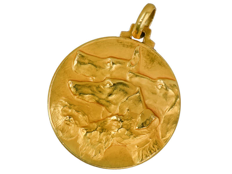 Realism - Italian Gold Five Dog Vintage Pendant