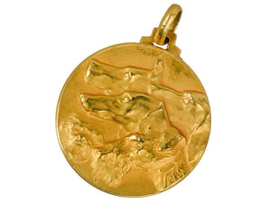 Realism - Italian Gold Five Dog Vintage Pendant