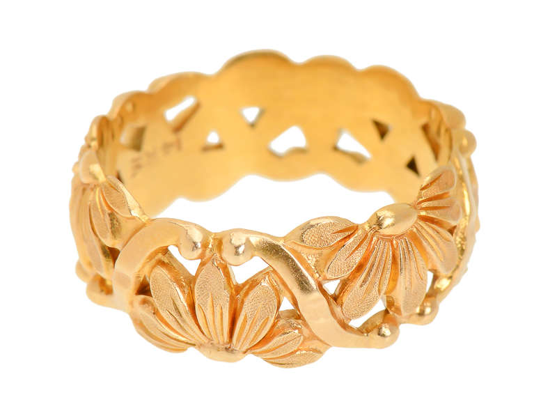 J. R. Wood Floral Wedding Band of 14k