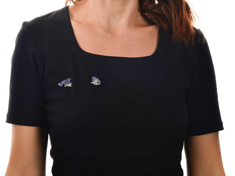Art Deco Carved Sapphire Bird Motif Jabot Brooch