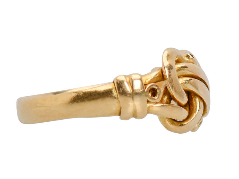 Knot Ring of 18k Gold From 1898