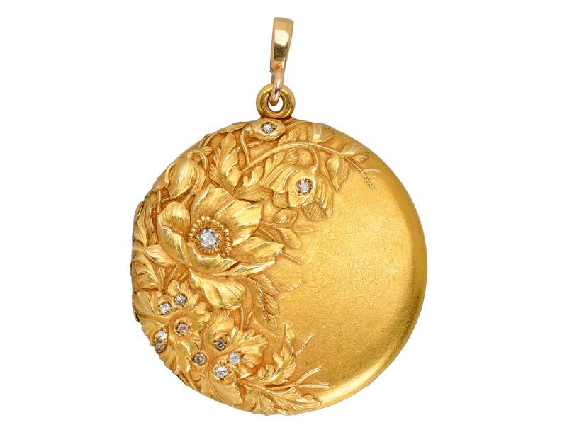 Splendor - Kohn Diamond Flower Locket in 18k