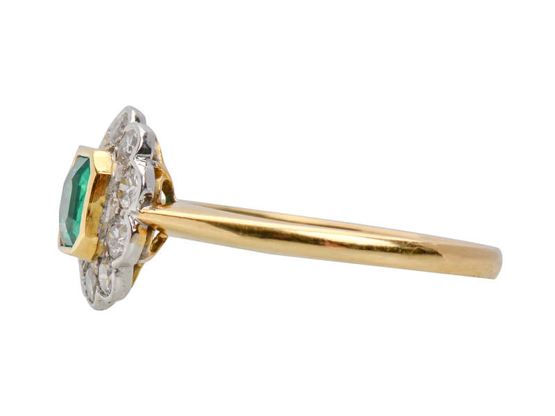 Art Deco Emerald Scalloped Edged Diamond Ring