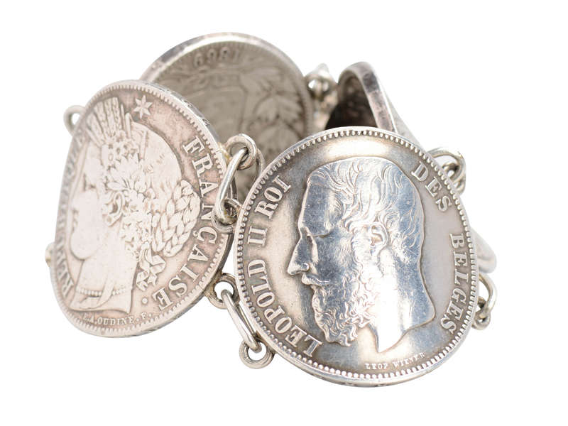 Serious Chic - Weighty Huge Coin Bracelet