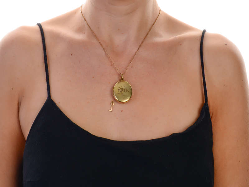 Rare 18k Gold Locket & Working Key