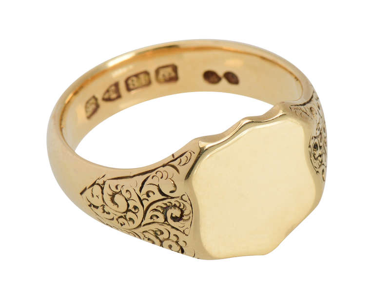 
                      
                        Distinction - Antique 18k Gold Signet Ring of 1907
                      
                    