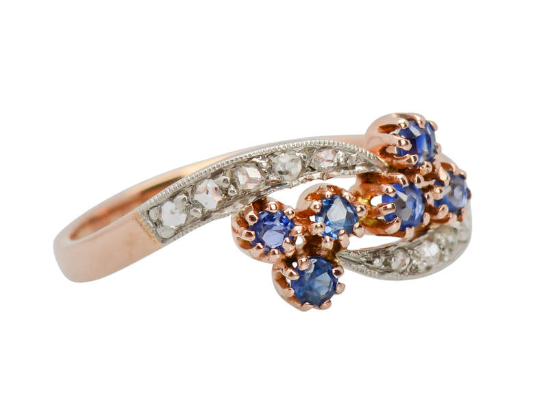 Moi et Toi Sapphire Diamond Flower Ring