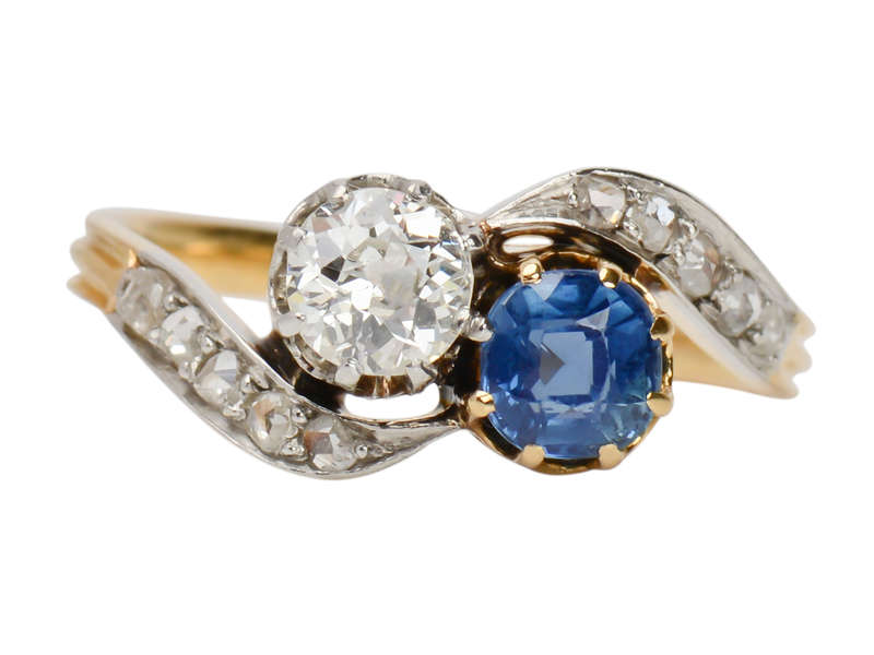 Moi et Toi Sapphire Diamond Crossover Ring