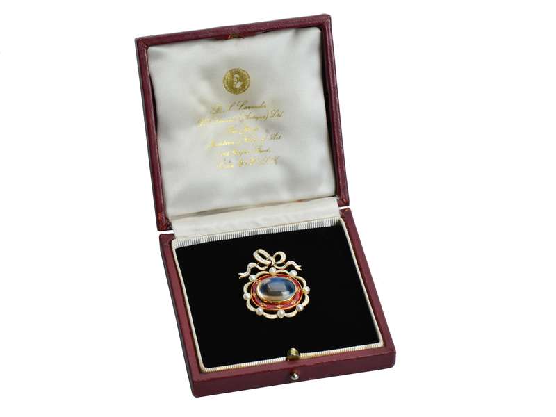 Fine Moonstone Enamel Brooch with Provenance of 1864