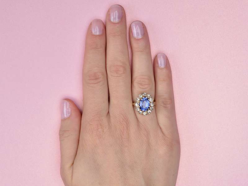 No Heat Blue Sapphire Antique Diamond Ring