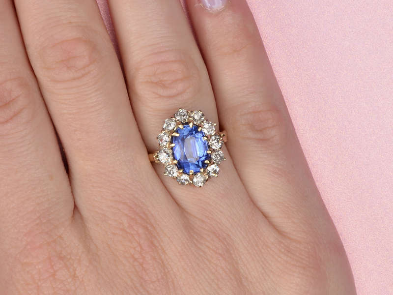 No Heat Blue Sapphire Antique Diamond Ring