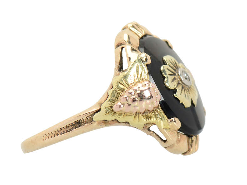 Three Color Gold Onyx Ring