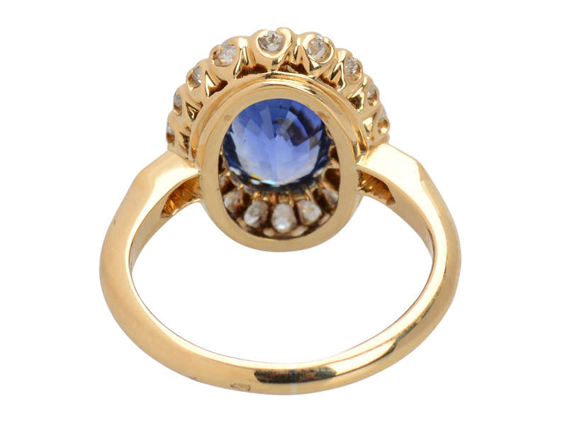 Superlatif - Ceylon Sapphire Diamond Cluster Ring