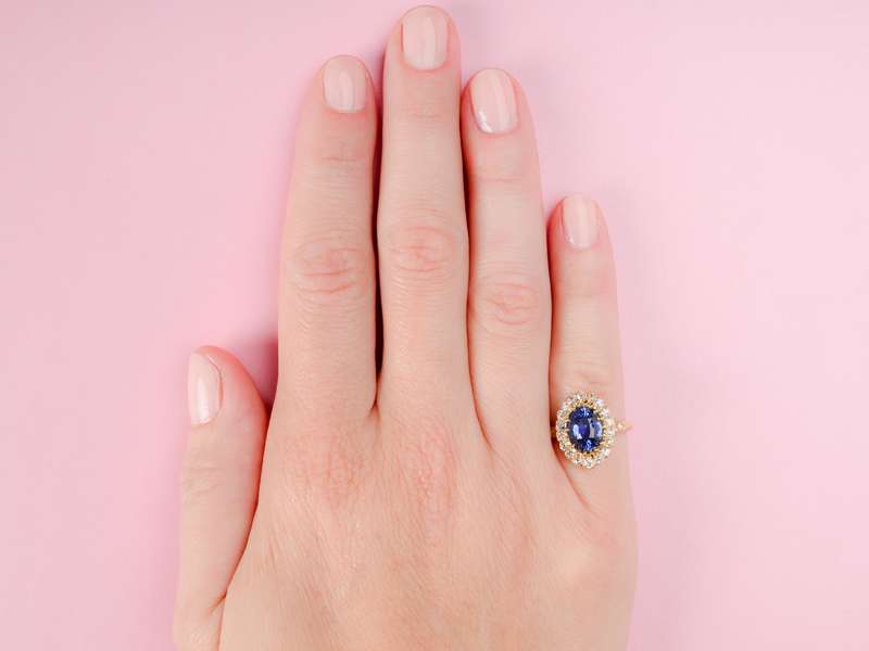 Superlatif - Ceylon Sapphire Diamond Cluster Ring