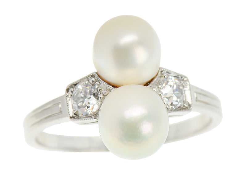 Art Deco Elegant Natural Saltwater Pearl Ring