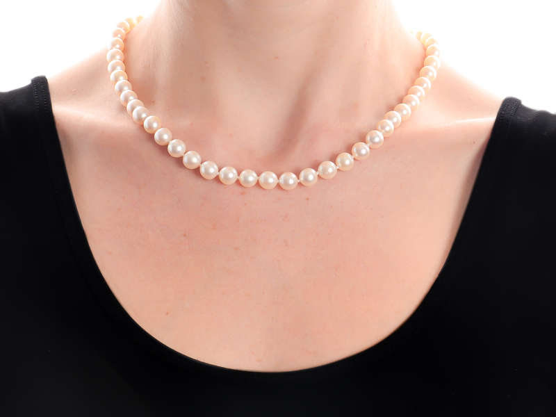 Mikimoto Lustrous Vintage Cultured Pearl Necklace