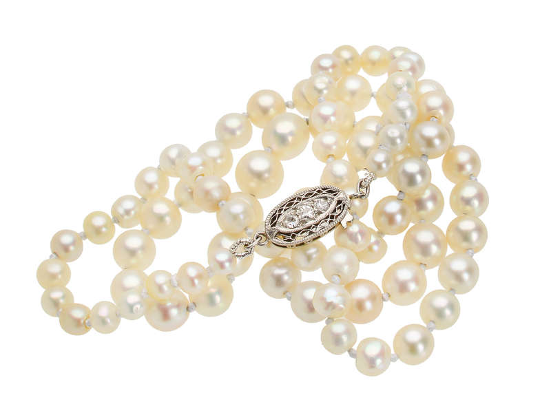 Antique Natural Saltwater Pearls of 17"