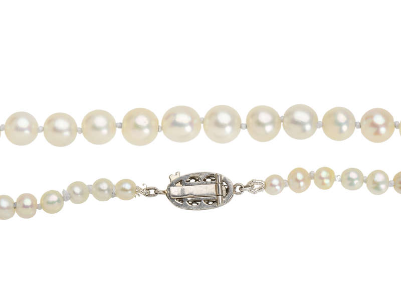 Antique Natural Saltwater Pearls of 17