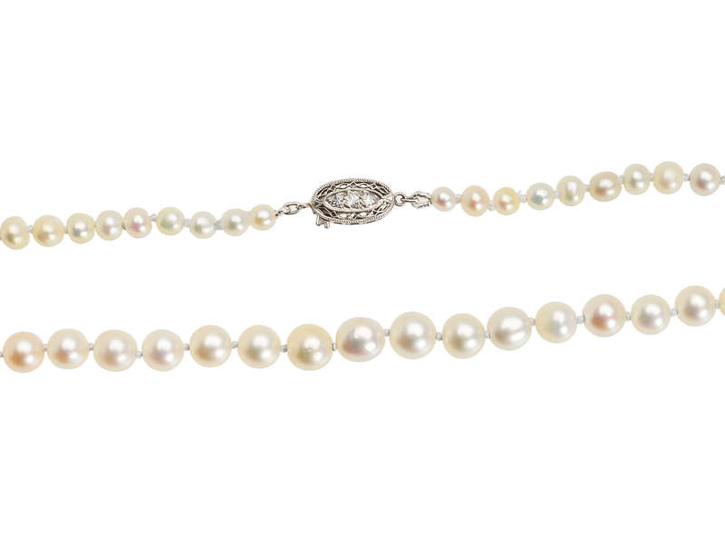 Antique Natural Saltwater Pearls of 17"