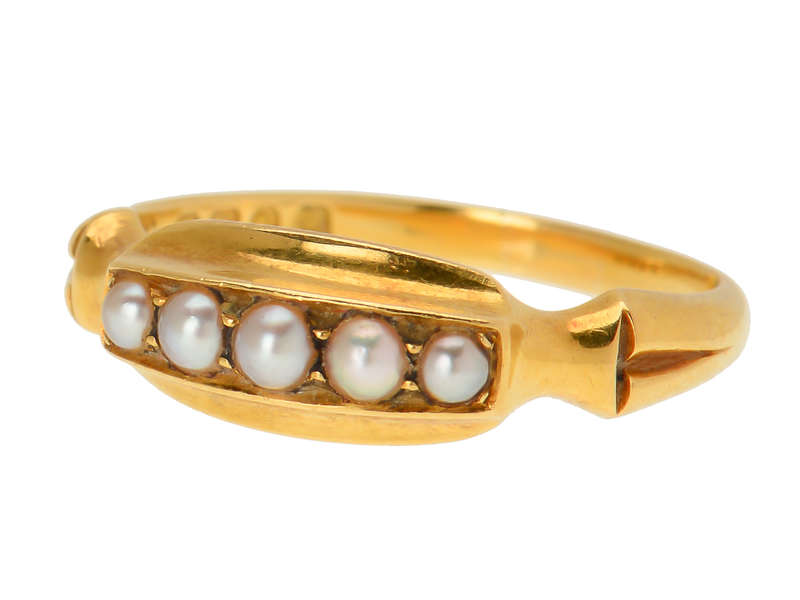 Turn of the Century Five Pearl Ring of 1901