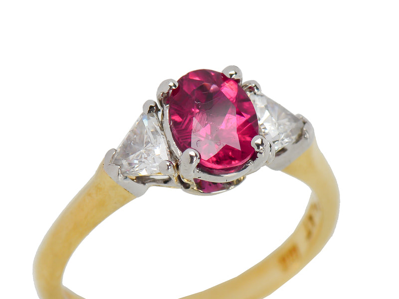 Gracious Pink Sapphire Diamond Ring