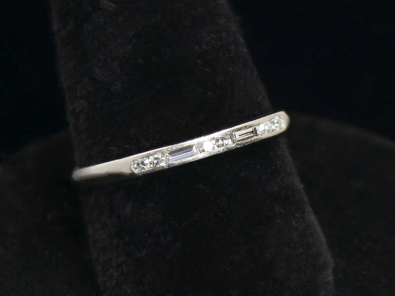Baguette Beauty - Platinum Diamond Wedding Band