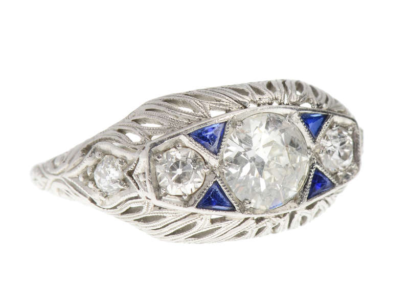 Fine Three Diamond Platinum Art Deco Trilogy Ring