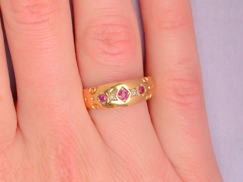 Edwardian English Ruby Diamond 18k Ring