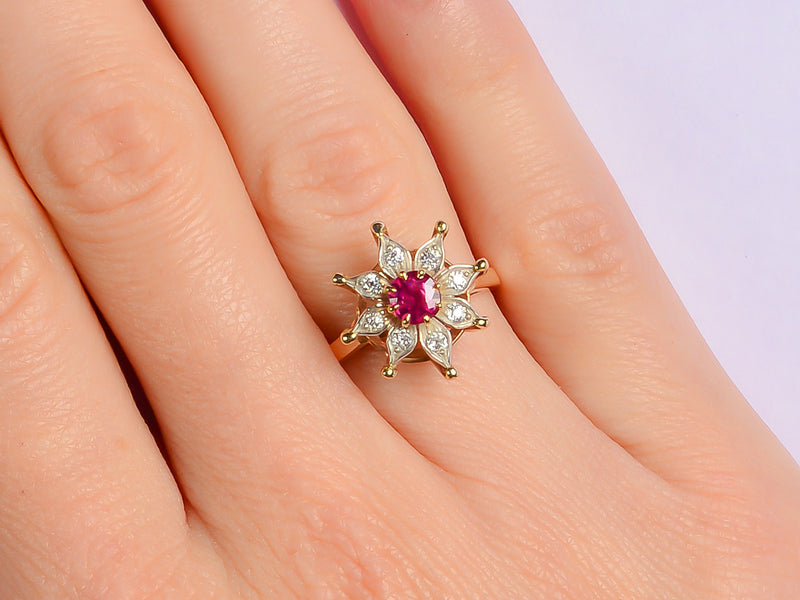Vintage Red Ruby Diamond Star Ring
