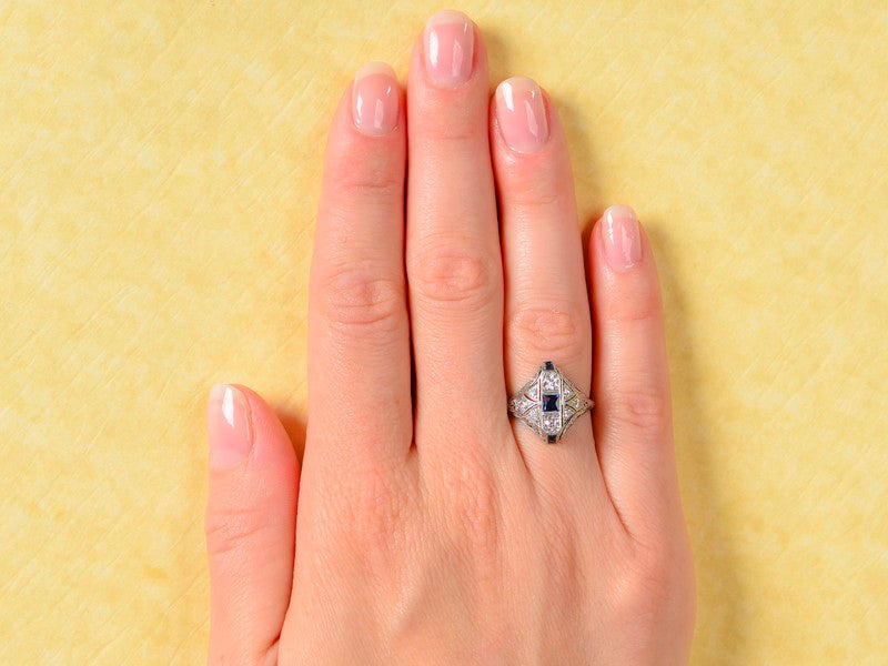 Art Deco Sapphire Diamond Ring