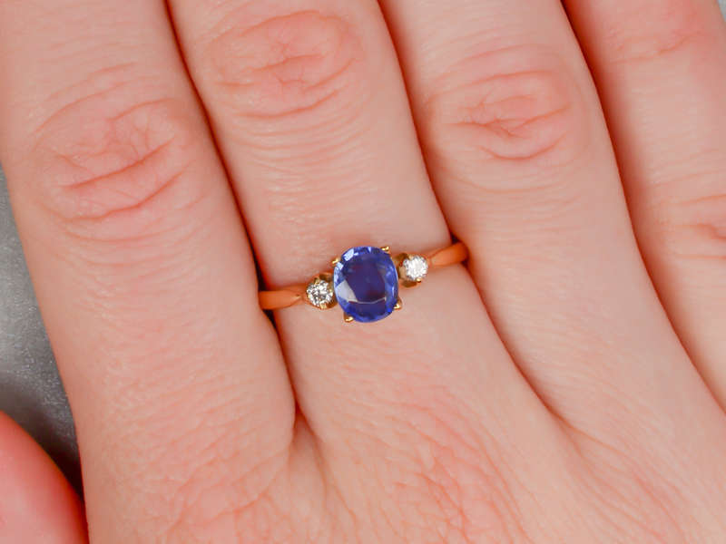 Ceylon Wonder - Unheated Sapphire Engagement Trilogy Ring