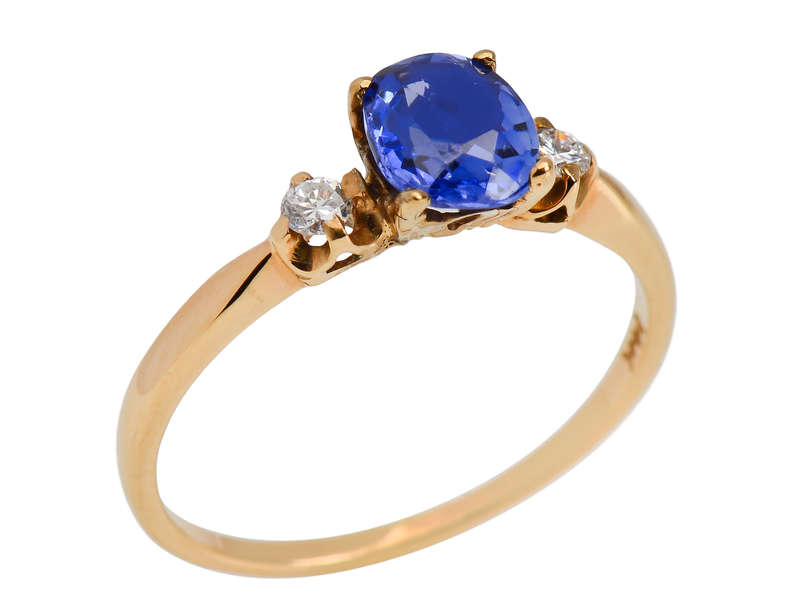 Ceylon Wonder - Unheated Sapphire Engagement Trilogy Ring