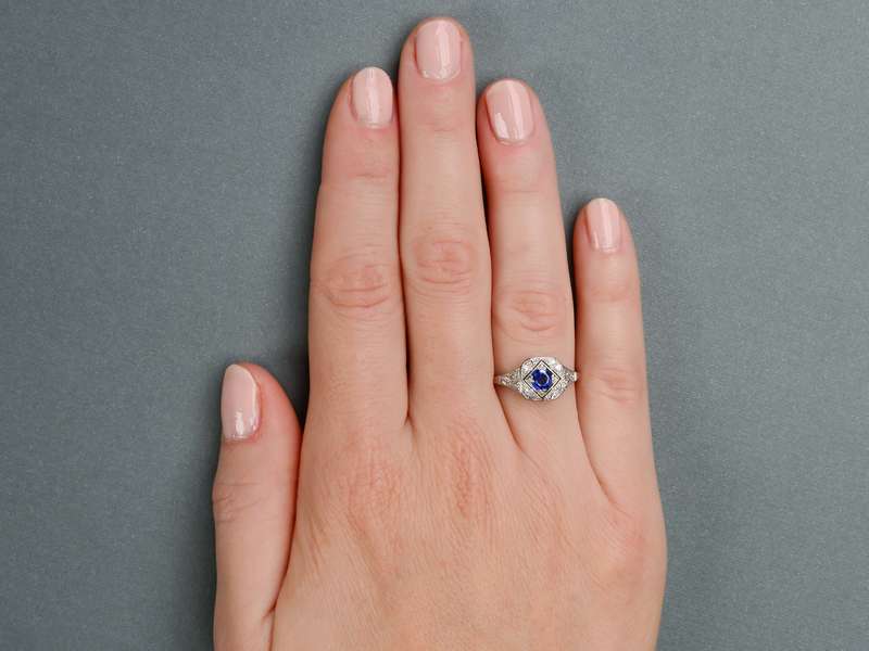 Elan - Sapphire Diamond Platinum Ring