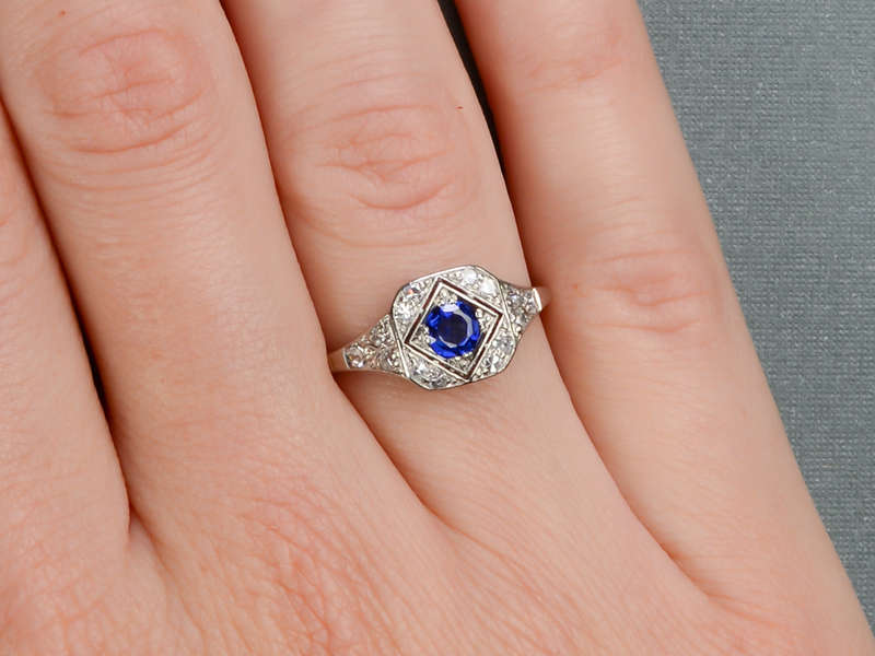Elan - Sapphire Diamond Platinum Ring