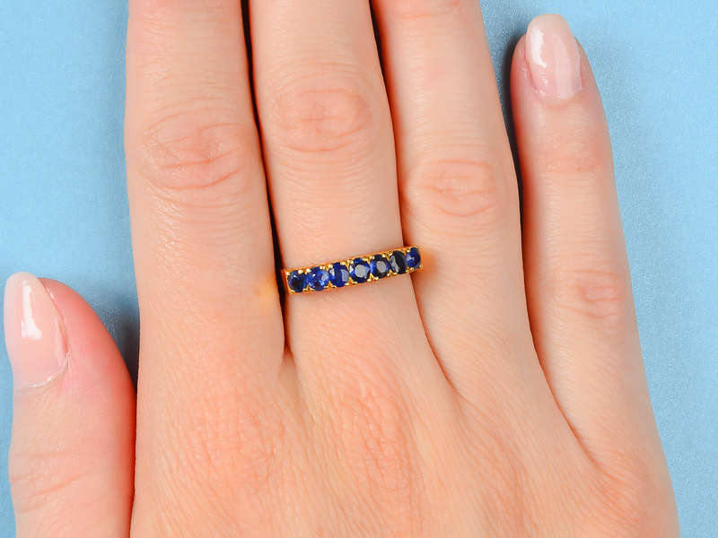 Vintage Seven Stone 18k Gold Ring