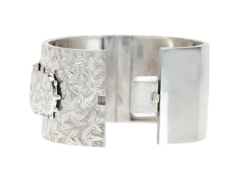 Wide Victorian Buckle Bracelet in Silver