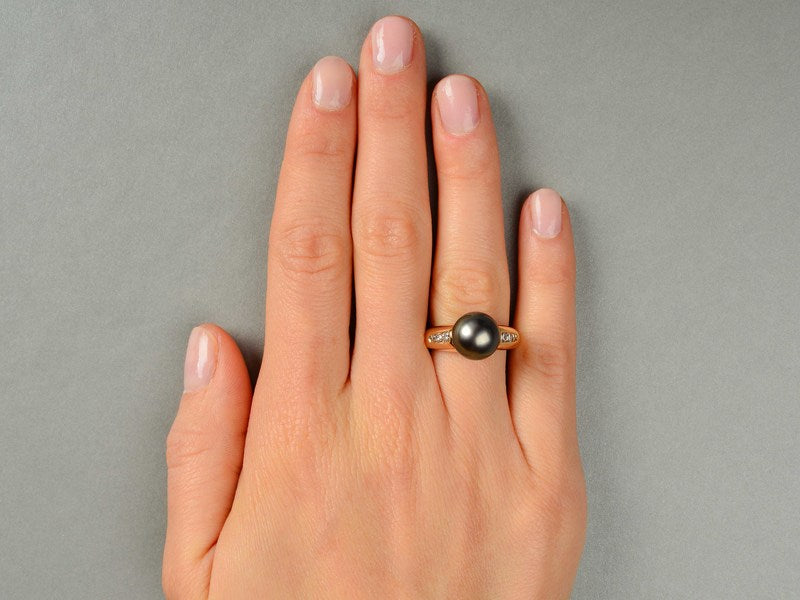 Vintage Tahitian Black Pearl Diamond Ring