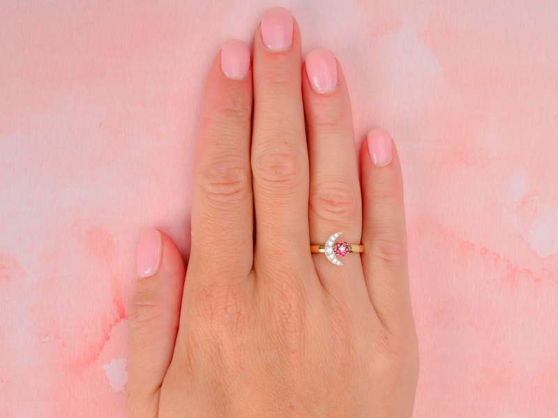 Teufel Motion Ring Ruby Diamond Moon Star