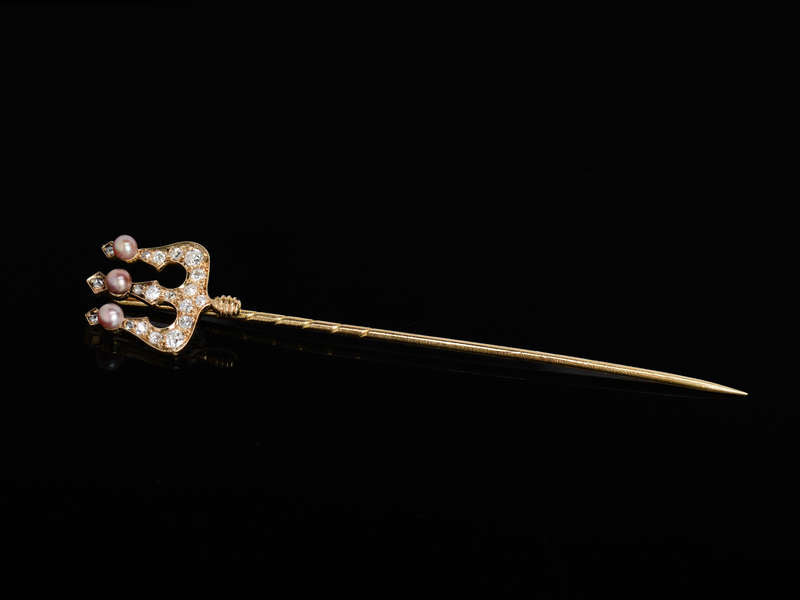 Poseidon's Trident - Pink Pearl Diamond Stickpin