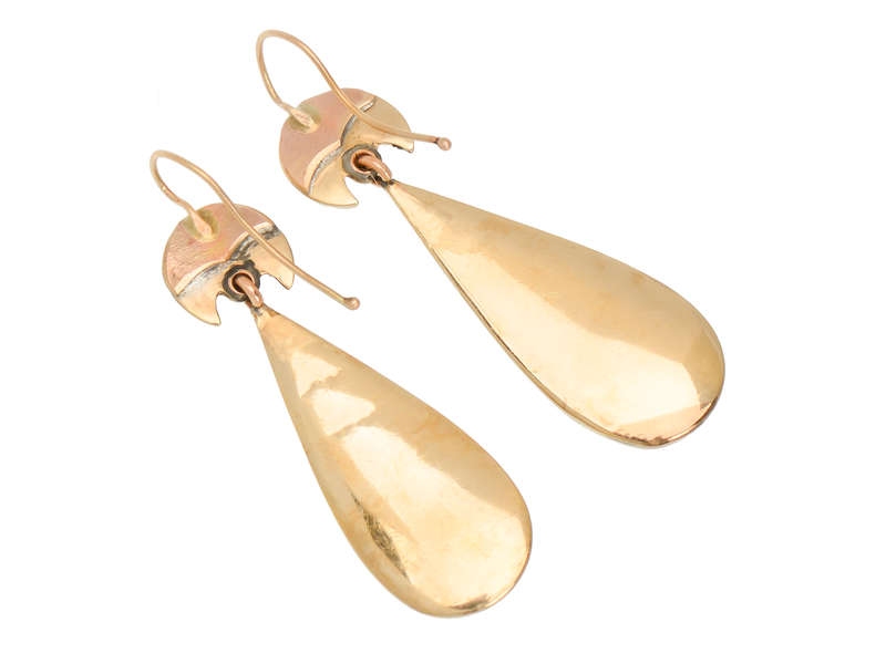 Victorian Scottish Agate Gold Earrings