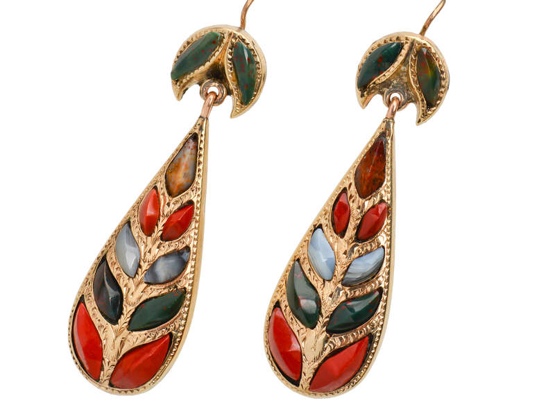 Victorian Scottish Agate Gold Earrings