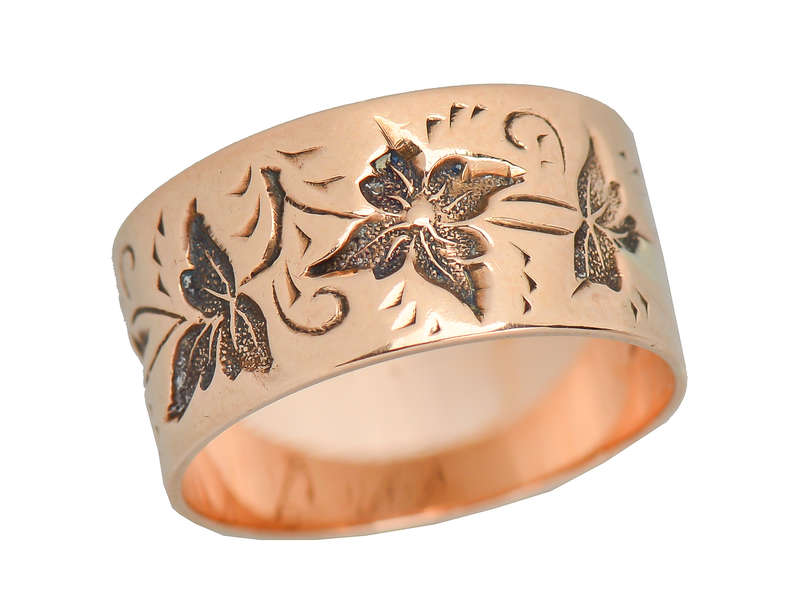 Leaves of Gold - Victorian Wedding Band