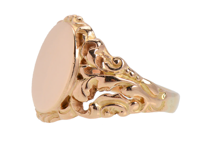 Antique Fancy Signet Ring in Gold