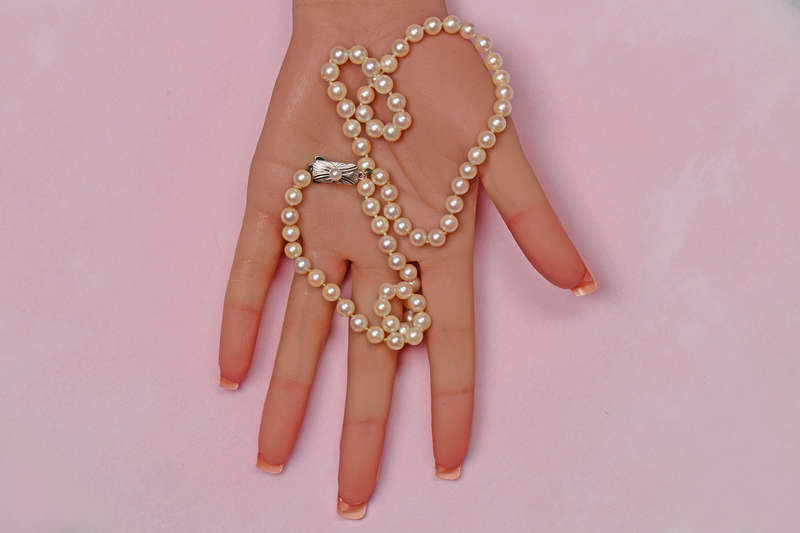 Vintage Mikimoto Pearl Necklace in Box